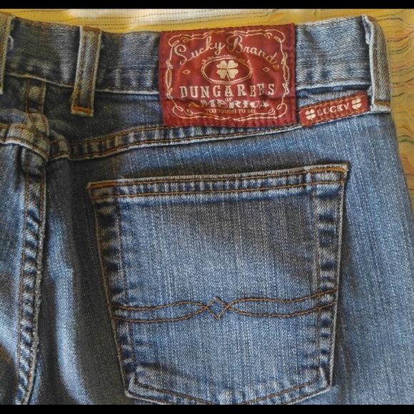 Lucky Brand Woman’s Jeans - Picture 2 of 3